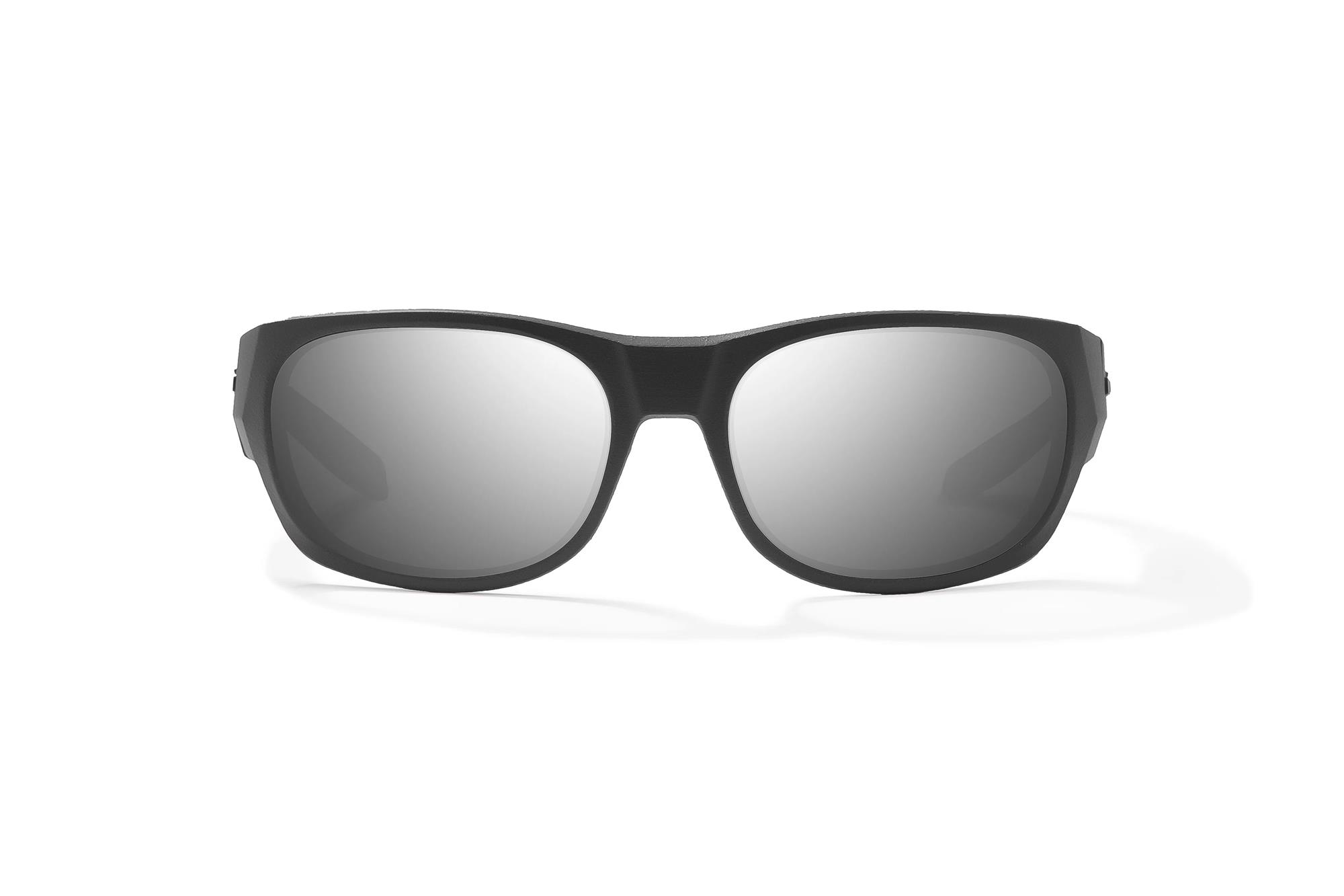 Bajío Darien polarized eyewear for reducing glare on open water