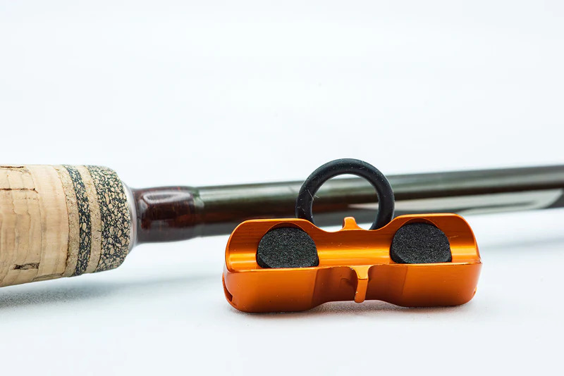 View of the rubber feet for the Cling Mag Grab Rod Rack