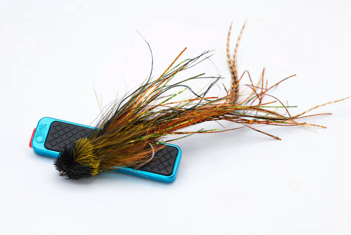 Cling Tool Stick Mini with fly on it