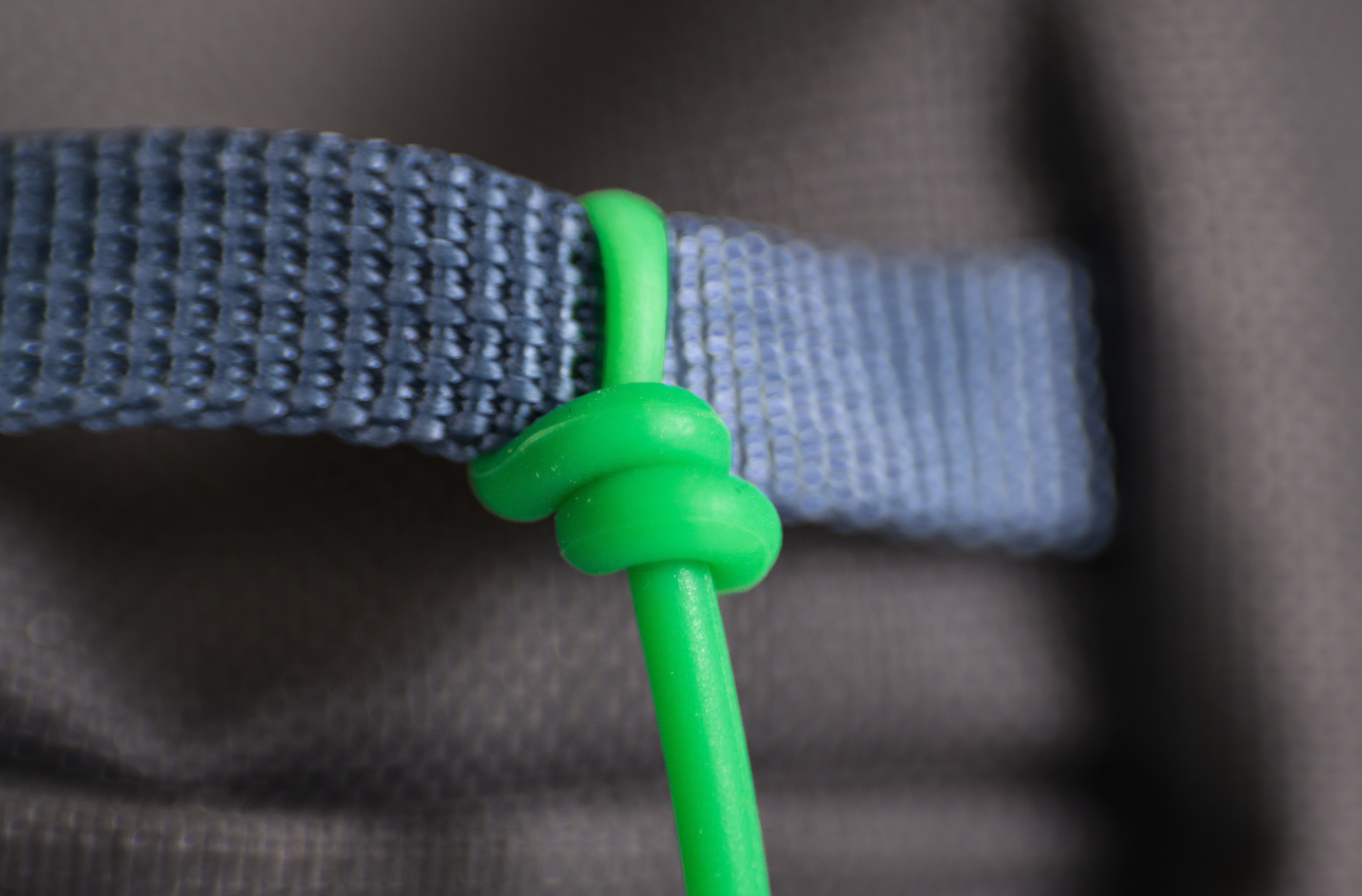 Fly Banjo Fly Drying Tool Knotted to Pack