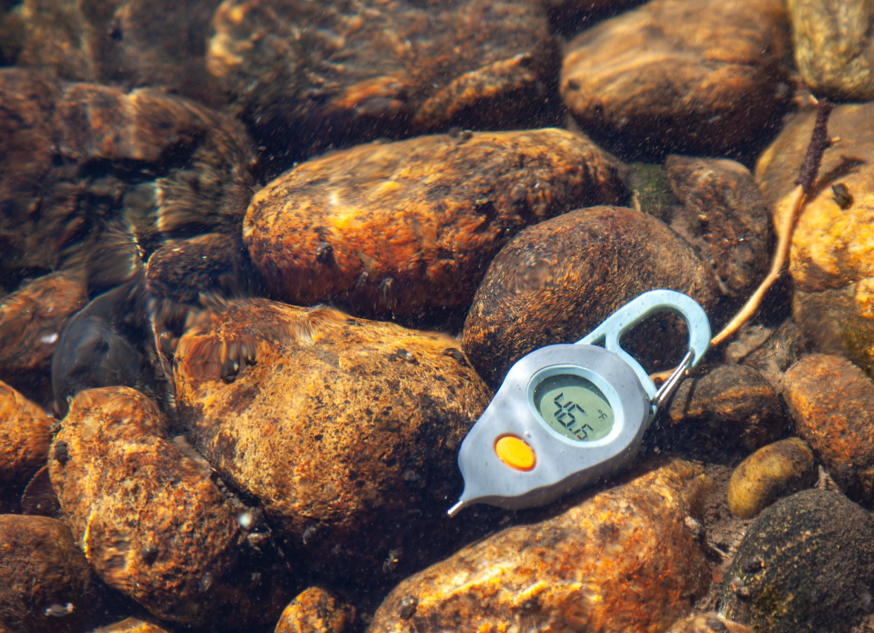 Fishpond Riverkeeper Digital Thermometer is a best fly fishing thermometer for water temperatures.