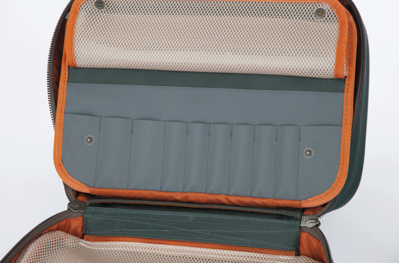 Fly tying tool holders in Fishpond Backwater Fly Tying Kit