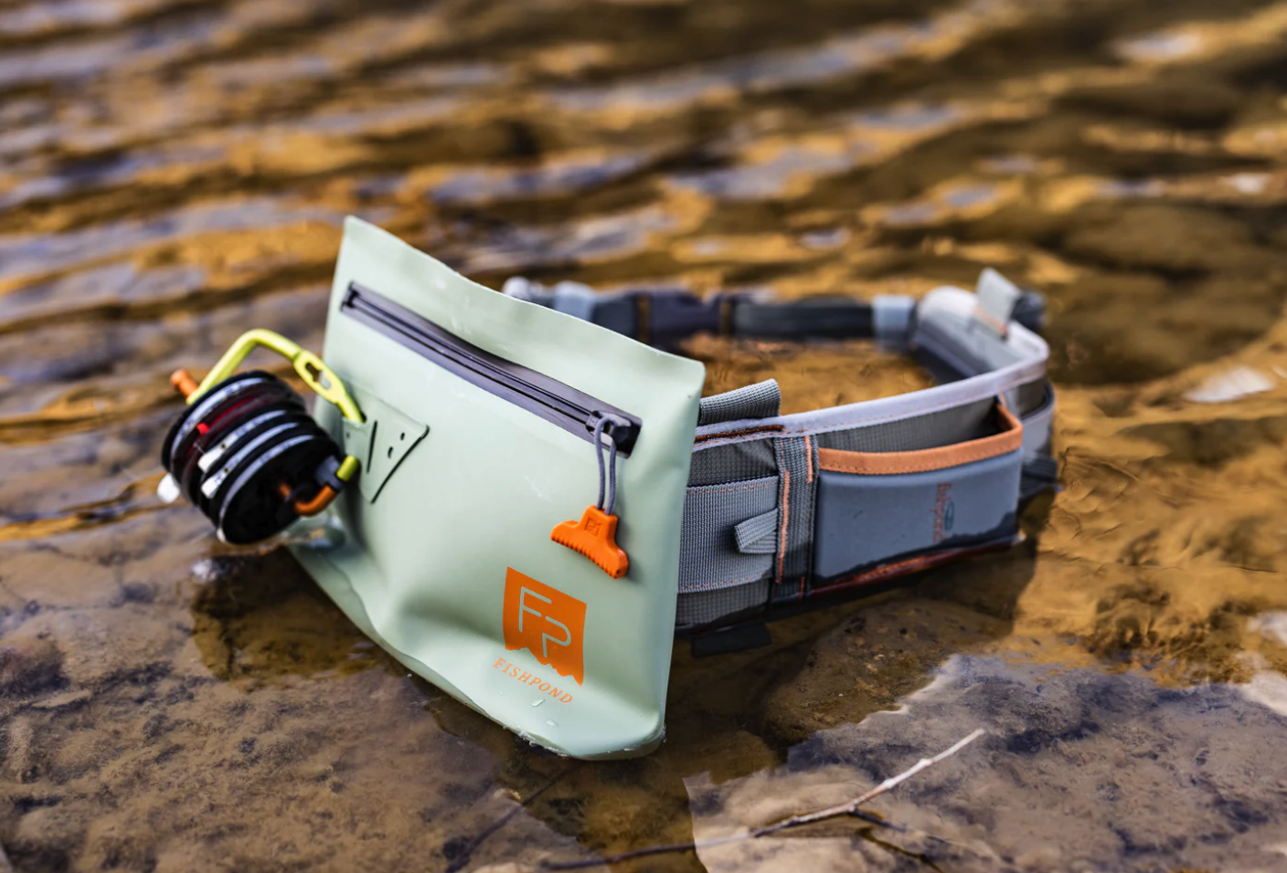 Best price Fishpond Thunderhead Submersible Pouch online.