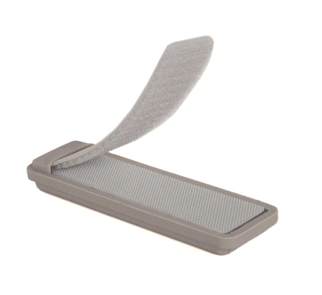 Magnetic patch for fly fishing flies.