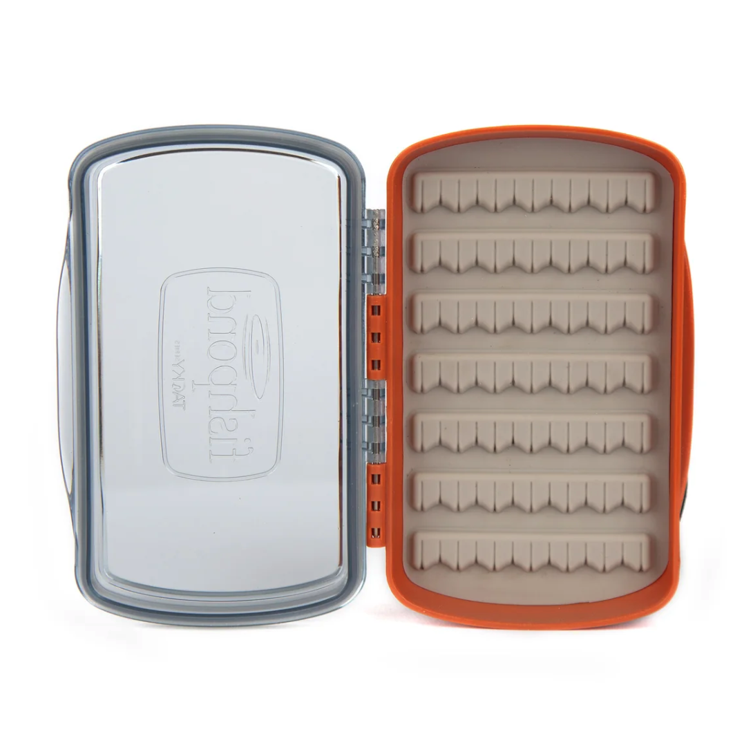 Fishpond Tacky Pescador Clear Lid Fly Box Small with open lid
