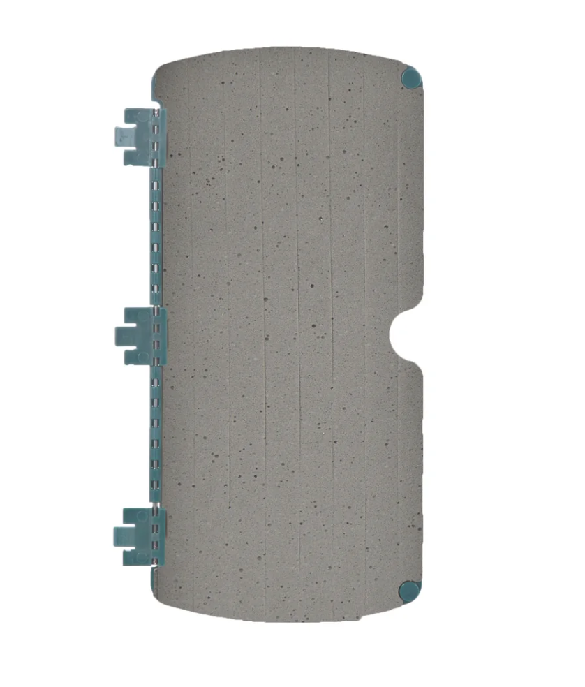 Empty Fishpond Tacky Pescador Dynamic Foam Leaflet Large Size