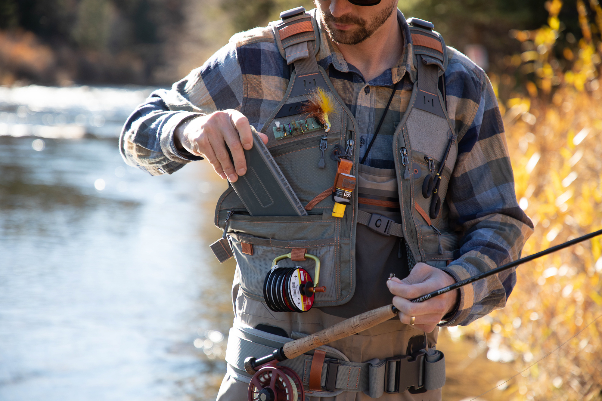 Fishpond Flint Hills Vest Fly Box In Pocket Spacious Fishpond Flint Hills Vest – Large back panel pocket ideal for extra layers, lunch, or drinks