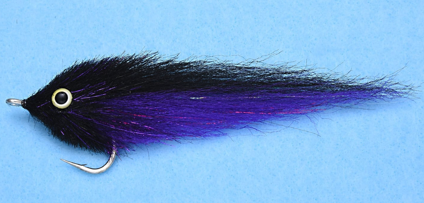Durable EP GT Baitfish fly with lifelike profile for saltwater fly fishing adventures.