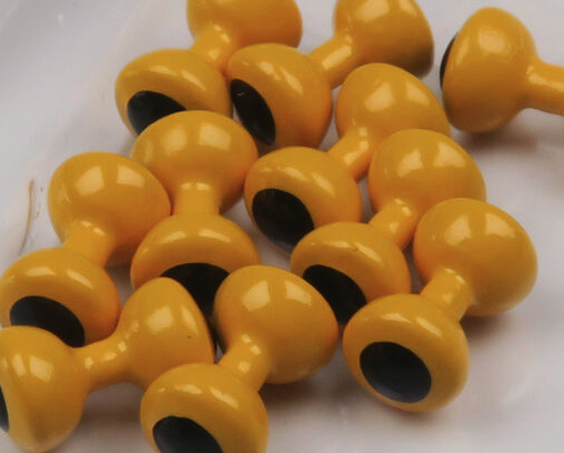 Painted Lead Eyes to add visual appeal and weight to your handmade fishing flies.