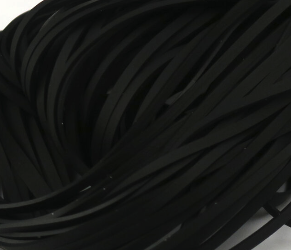 Black dyed Hareline Magnum Predator Rubber Legs for fly tying