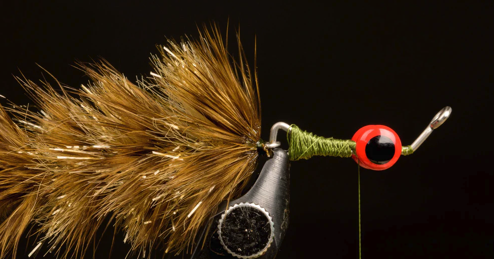 Flymen Fish-Skull Articulated Jig Shanks Tying Steps 2