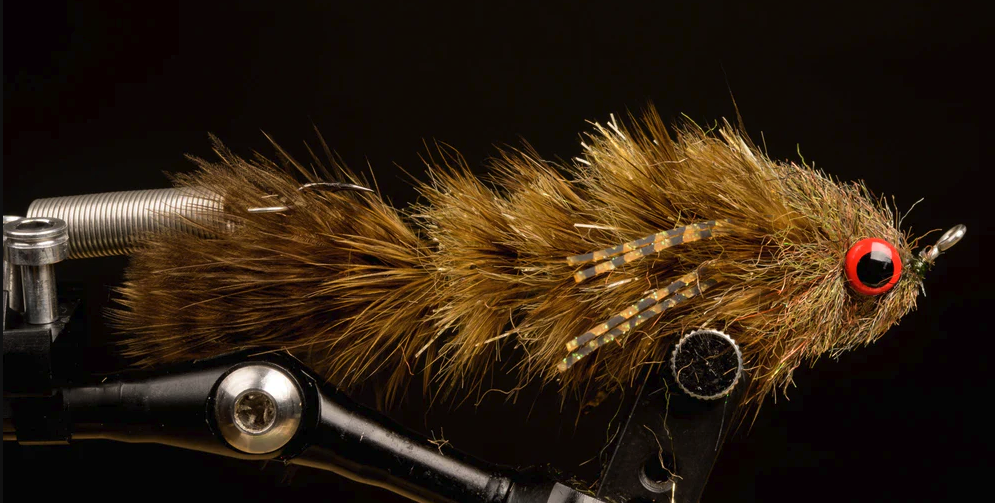 Flymen Fish-Skull Articulated Jig Shanks Tying Steps 3