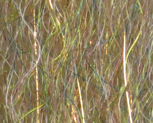 Ultimate material for baitfish imitations: Farrar's Flash Blend.