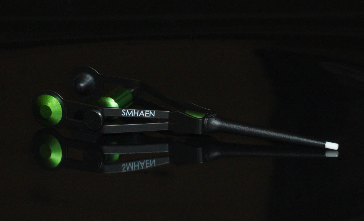 Smhaen Pro Bobbin Holder Large size laying on side