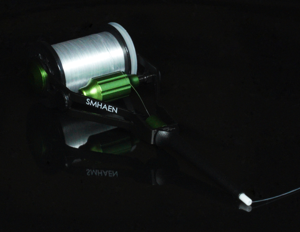 Smhaen Pro Bobbin Holder Large with a thread spool installed