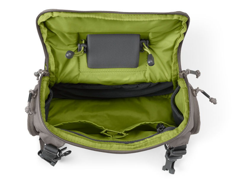 Enjoy accessibility and efficiency with the innovative Orvis flyfishing Chest Pack. The Fly