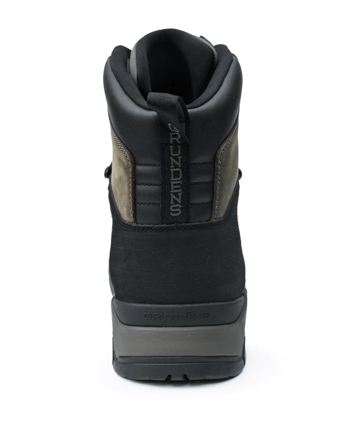 Compatible with Grundens HEXAGRIP™ cleat and stud system for enhanced traction, in stock.