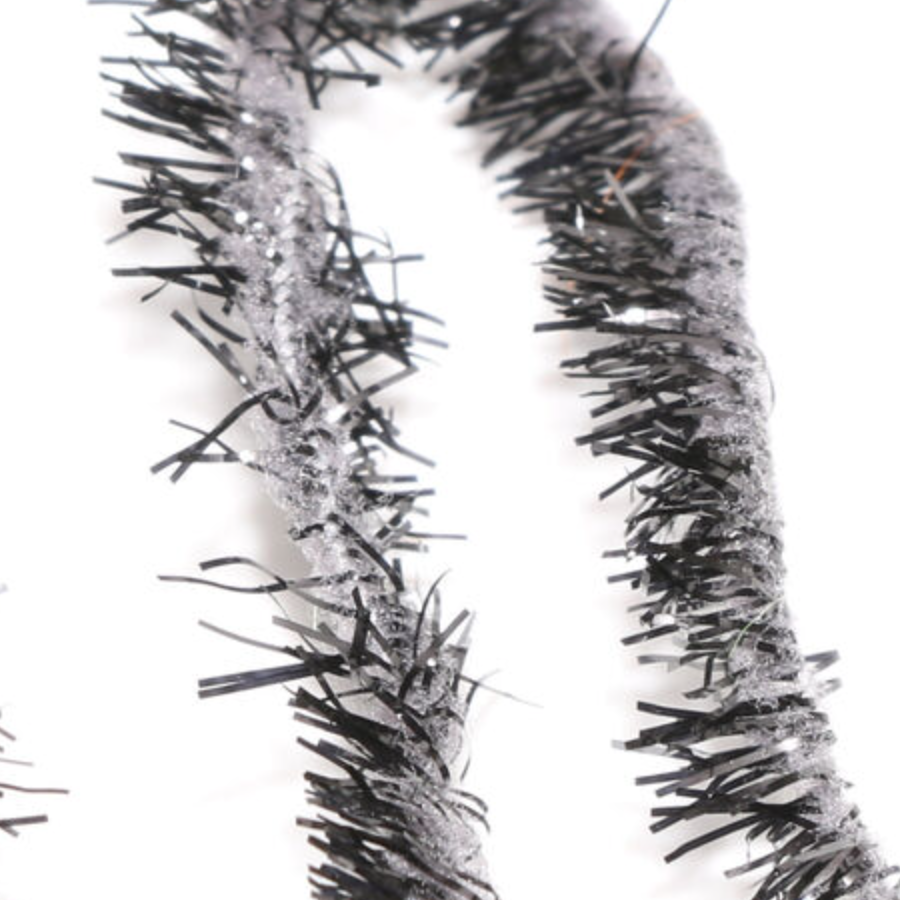 Craft lifelike and vibrant flies with Hareline's high-quality chenille materials