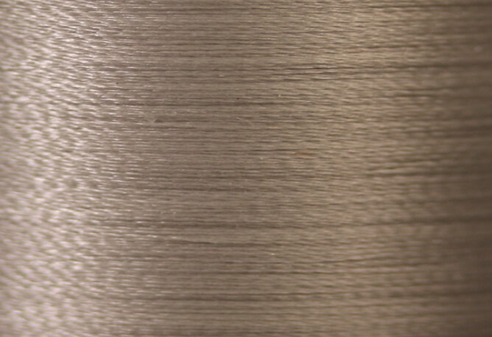 Dun Veevus 12/0 thread, suitable for tying stealthy and effective dry flies