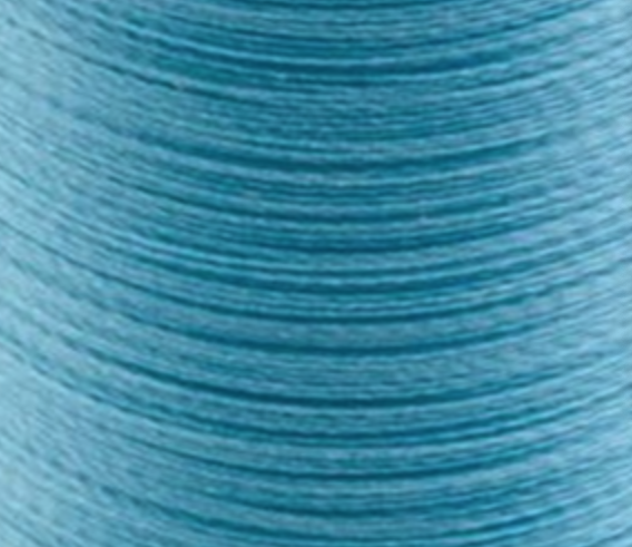 Bright blue Veevus 6/0 thread, adding a splash of color to attract predatory fish.