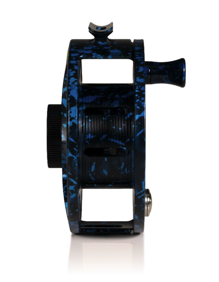Arbor view of Hatch Iconic Fly Reel 9 Plus Dark Matter Blue/Black Limited Edition Mid Arbor