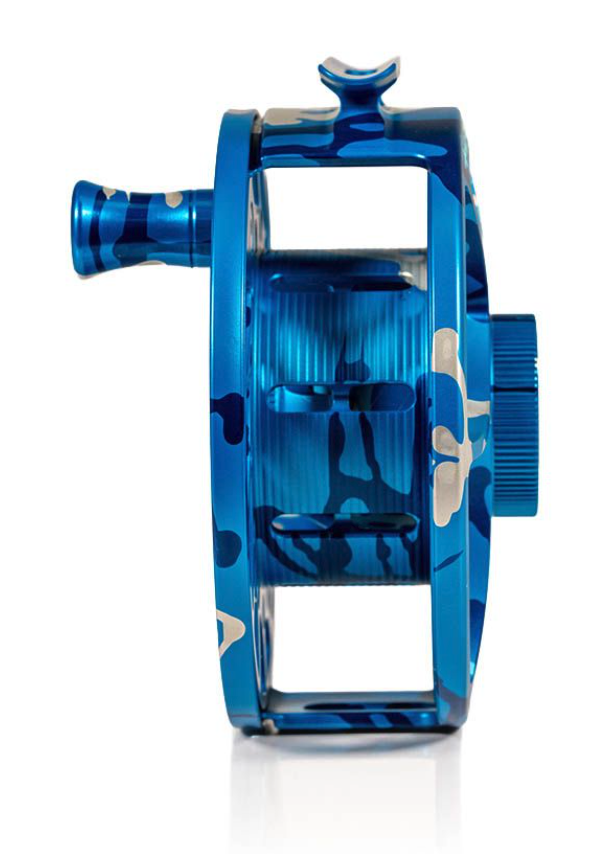 Arbor view of Hatch Iconic Fly Reel 9 Plus Limited Edition Splash Camo Mid Arbor