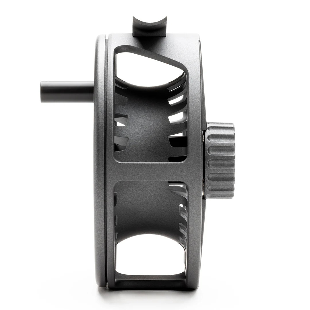 Profile view of reel that is included with the Lamson Liquid S-Series HD Reel 3-Pack