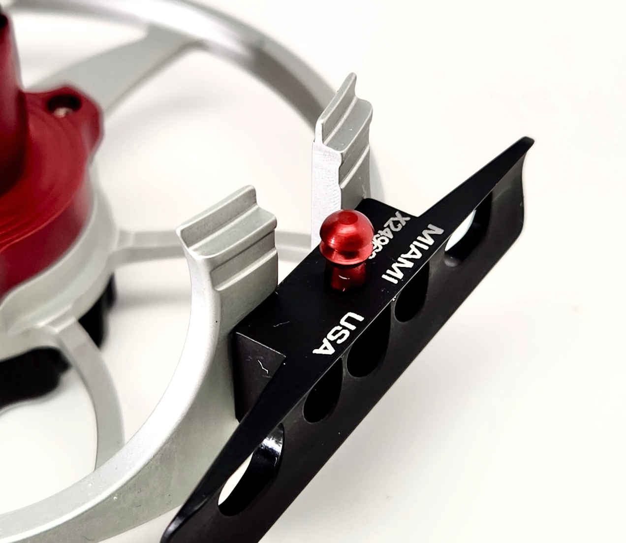 Reel foot of Nautilus GTS Fly Reel in clear