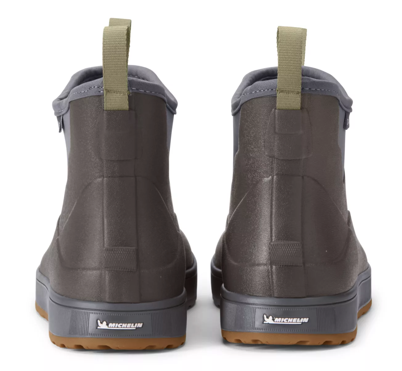 Orvis PRO Deck Boots heel view in tarmac color.