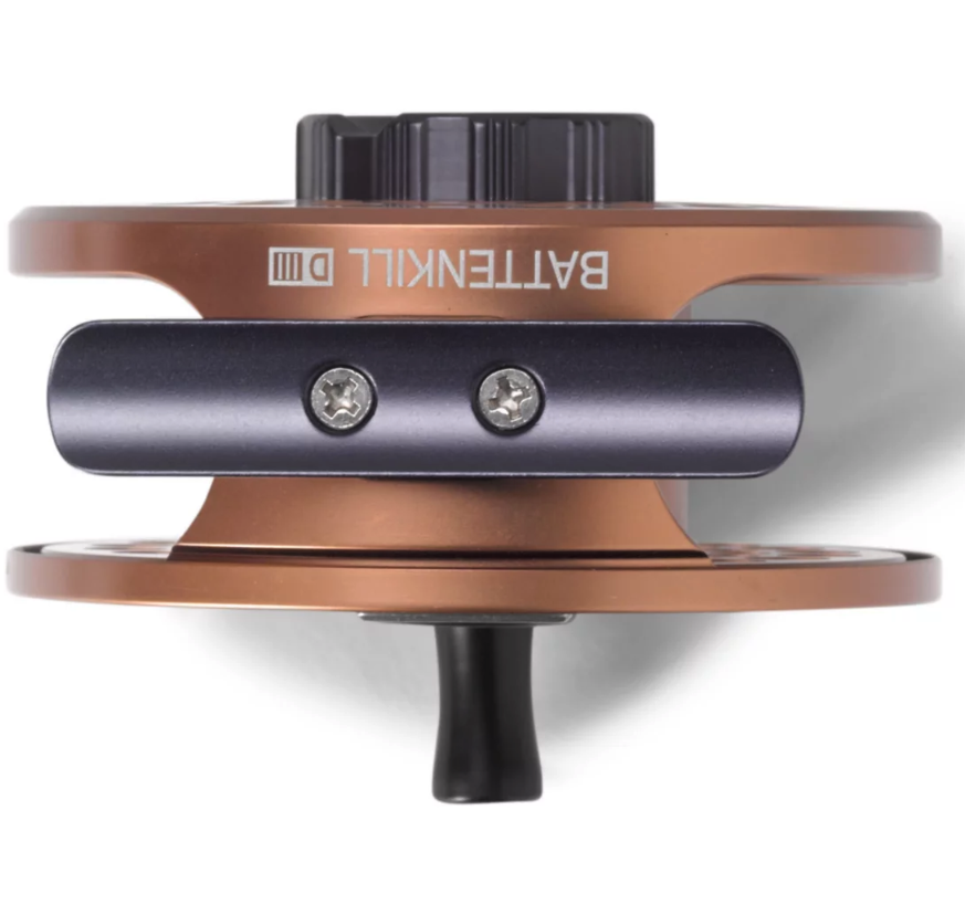 Discover the ultimate fly fishing experience with the Orvis Battenkill Disc Reel