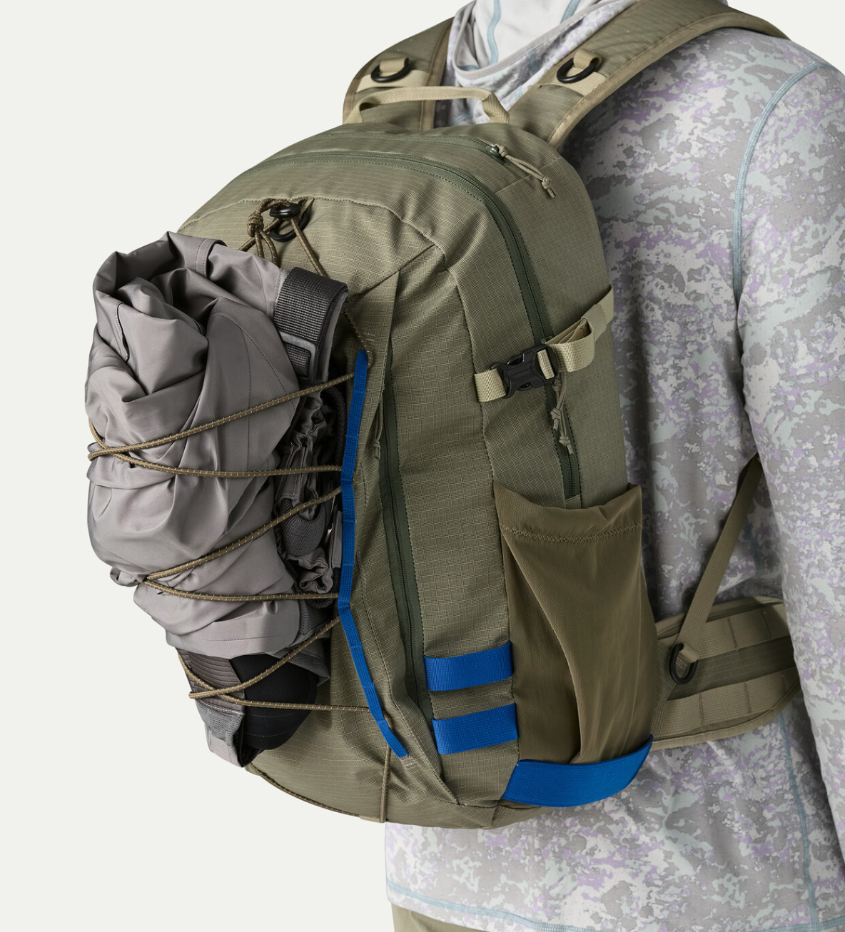 Patagonia Stealth Backpack 25L rain jacket in straps