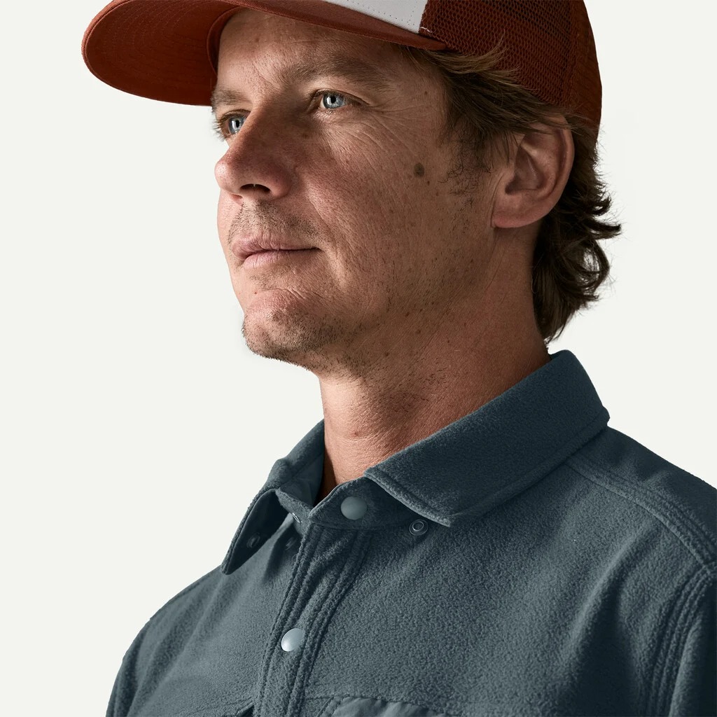 Patagonia Early Rise Snap Shirt collar detail with soft recycled microfleece for cool-weather outdoor comfort
