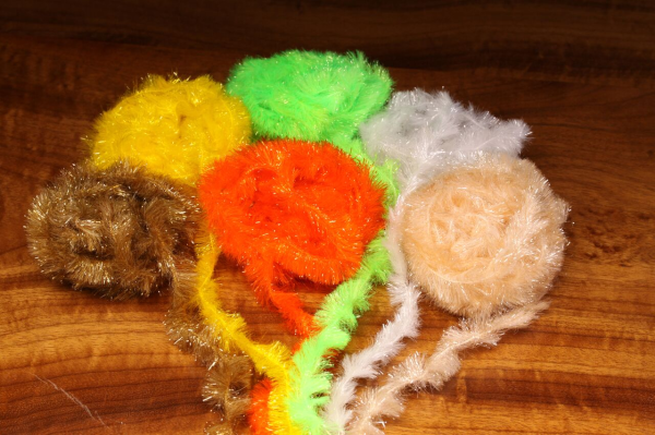 Hareline Dubbin Chocklett's Game Changer Chenille - Thumbnail 2