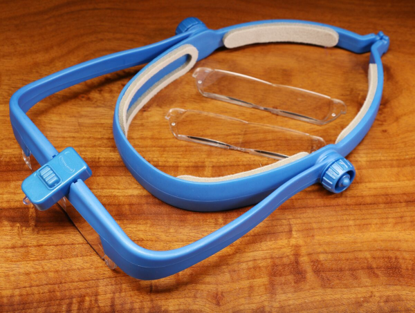 fly tying light magnifier