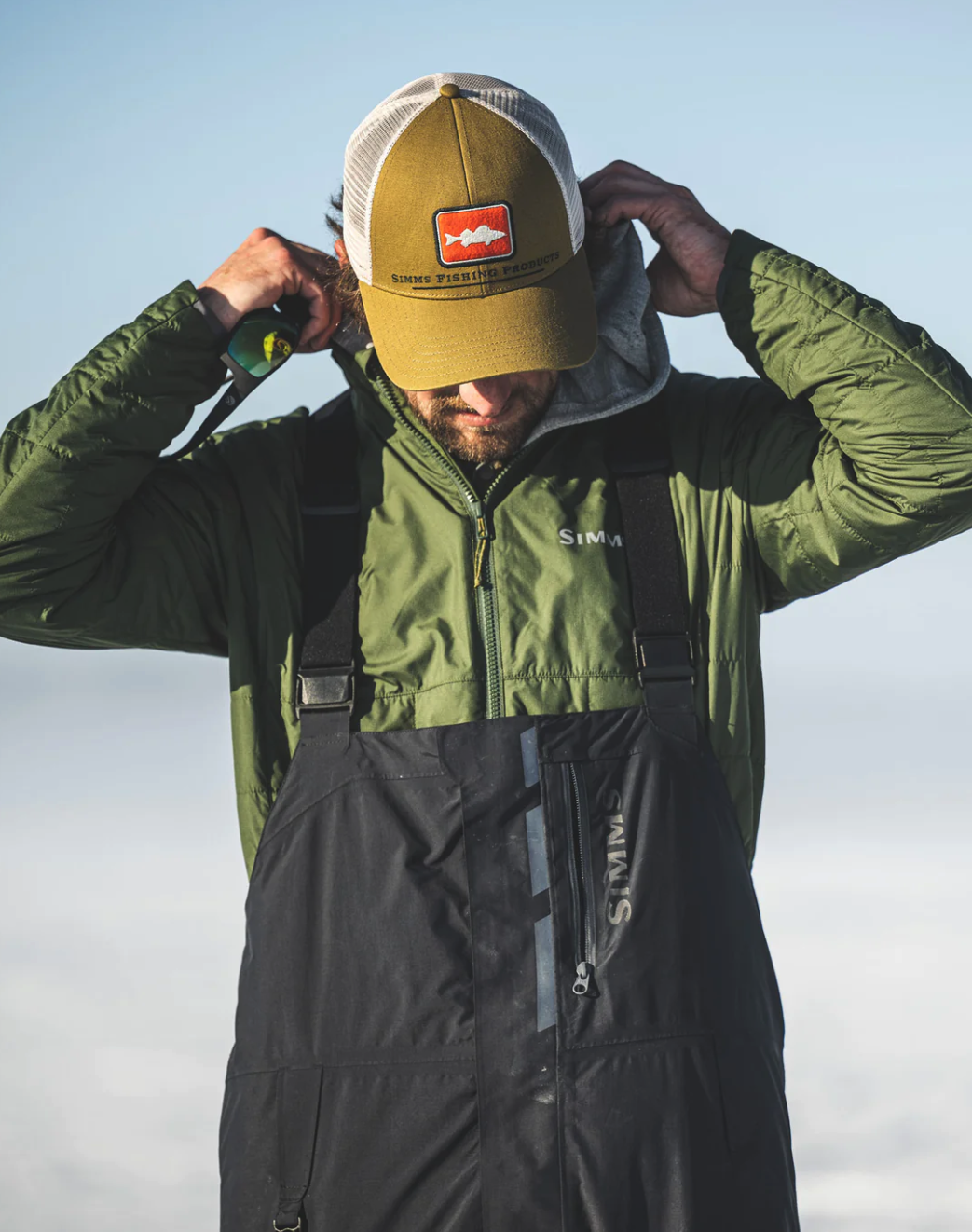 Simms Insulated Bib with adjustable suspenders for a comfortable fit.