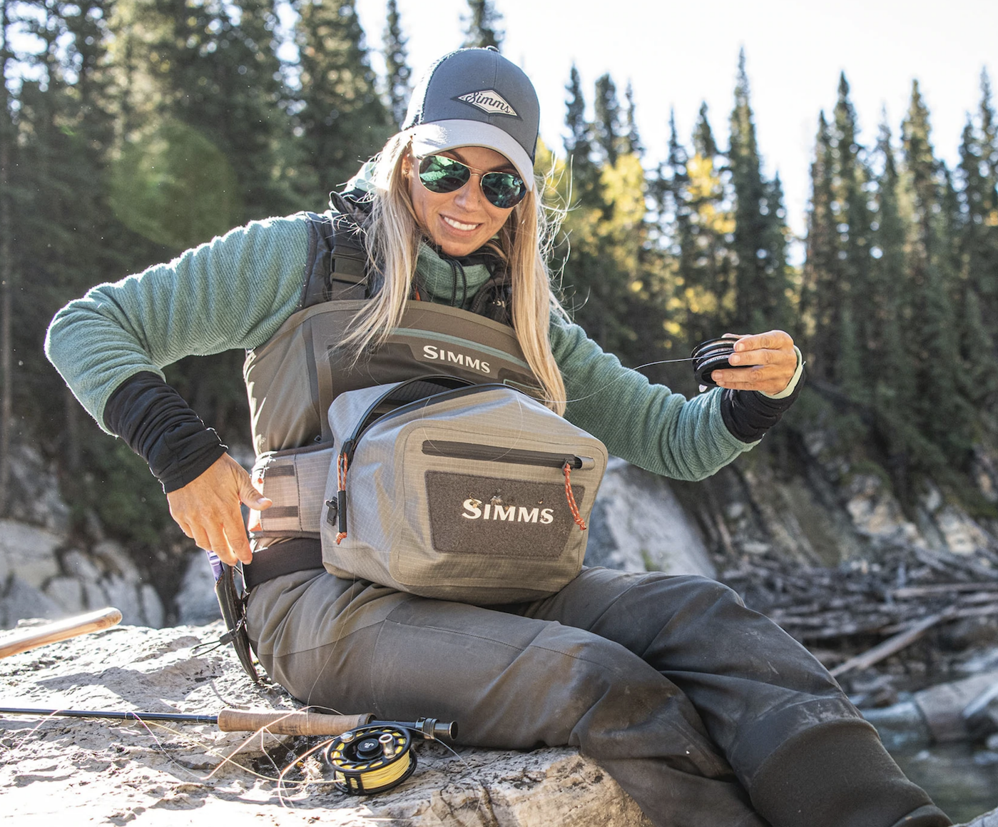 Fishing hip pack, Simms Dry Creek Z with waterproof storage.