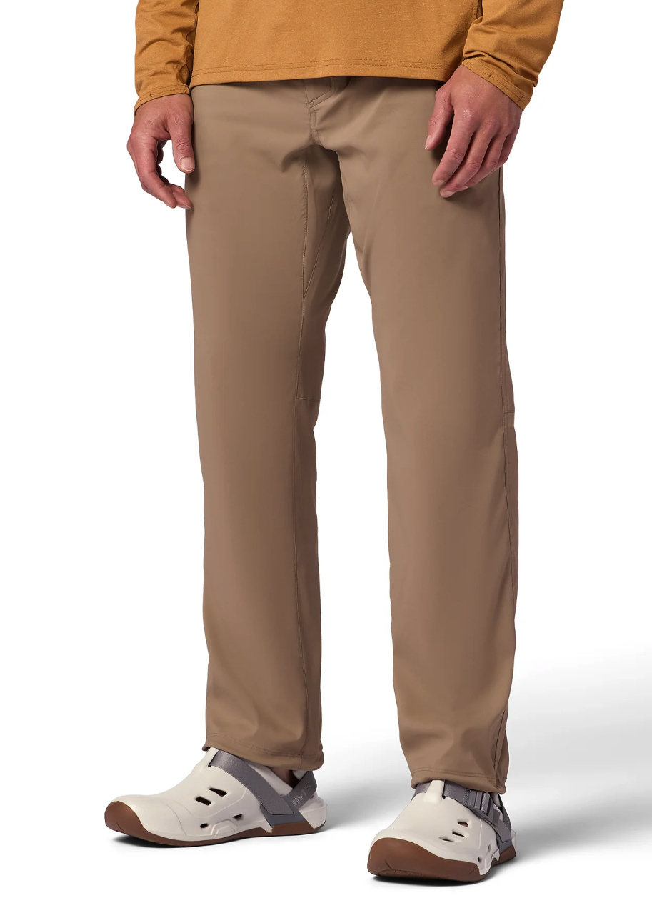 Model wearing Simms Drifter Shoe Lunar Gray color