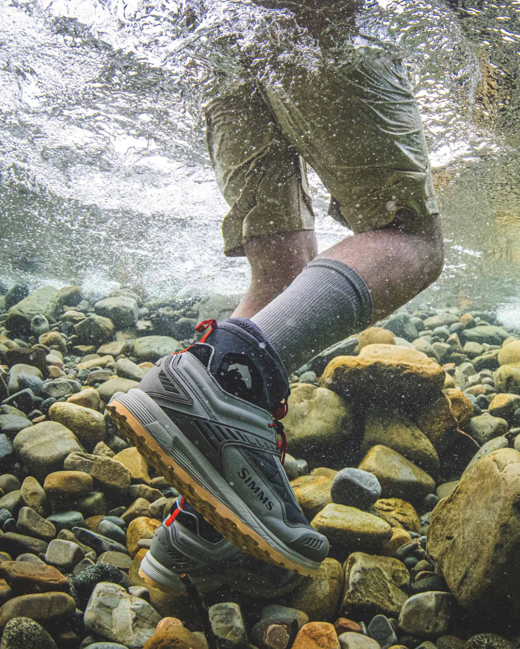 Quick-dry Simms Flyweight Access Shoes, integrated drainage holes for optimal performance, buy today.