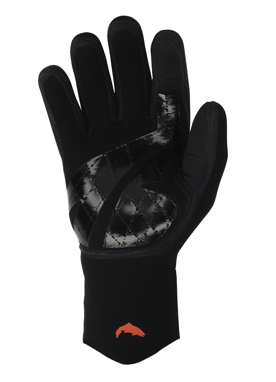 Stay warm and agile with Simms ExStream Neoprene Fishing Gloves – perfect for winter fishing adventures.