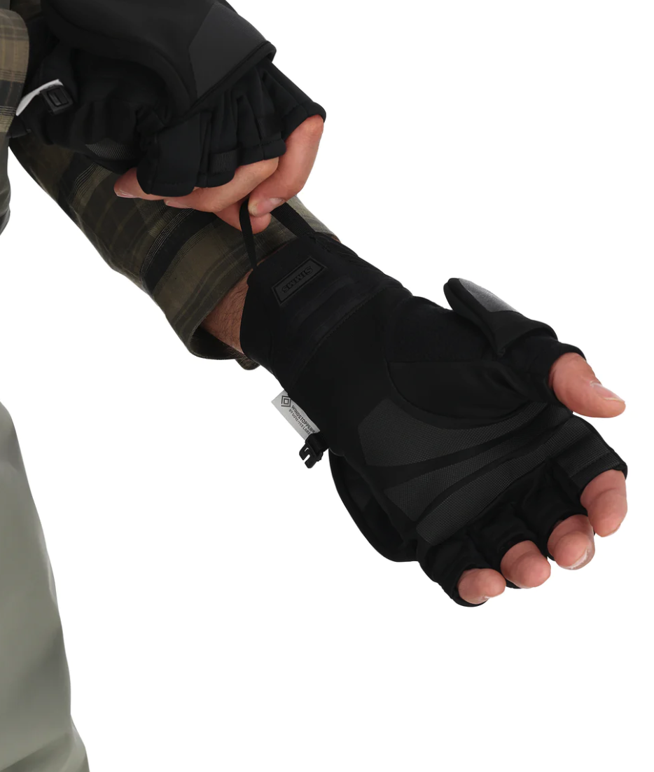 Lightweight Simms Foldover Mitt for cold-weather fly fishing.