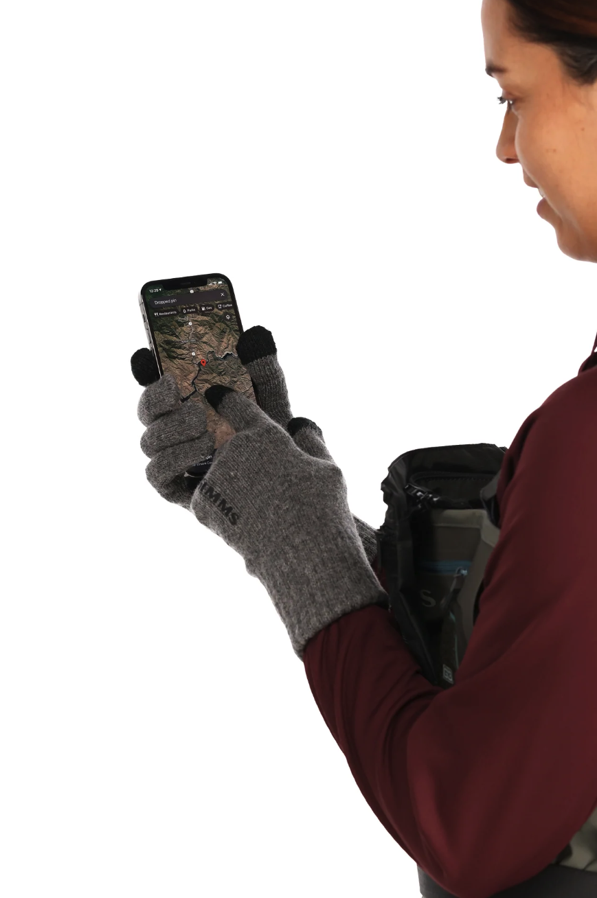 Merino wool fishing gloves from Simms, designed for full finger coverage.