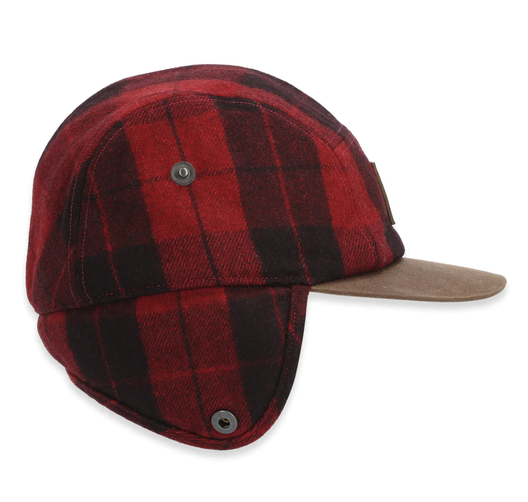 Leather bill adds timeless outdoor styling to this warm winter cap – available now, shop today.