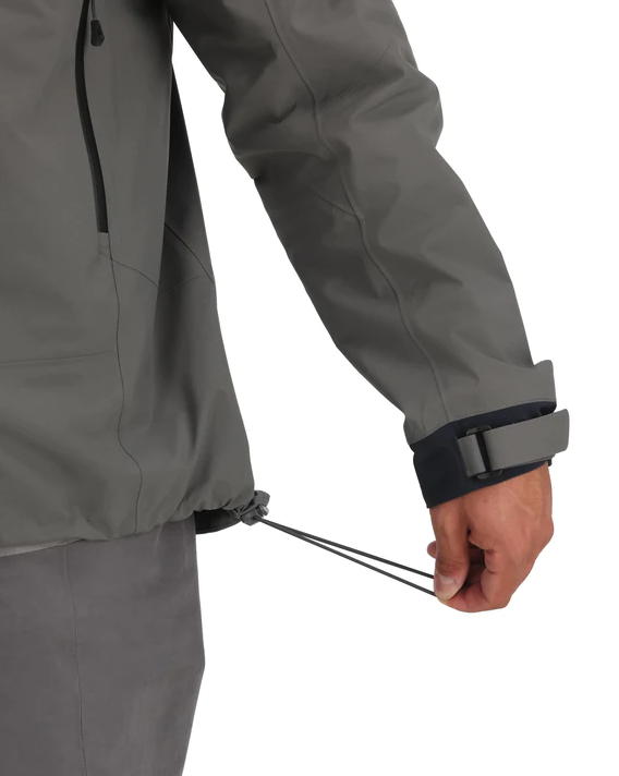 Simms G4 PRO Wading Jacket featuring two chest pockets for fly boxes.