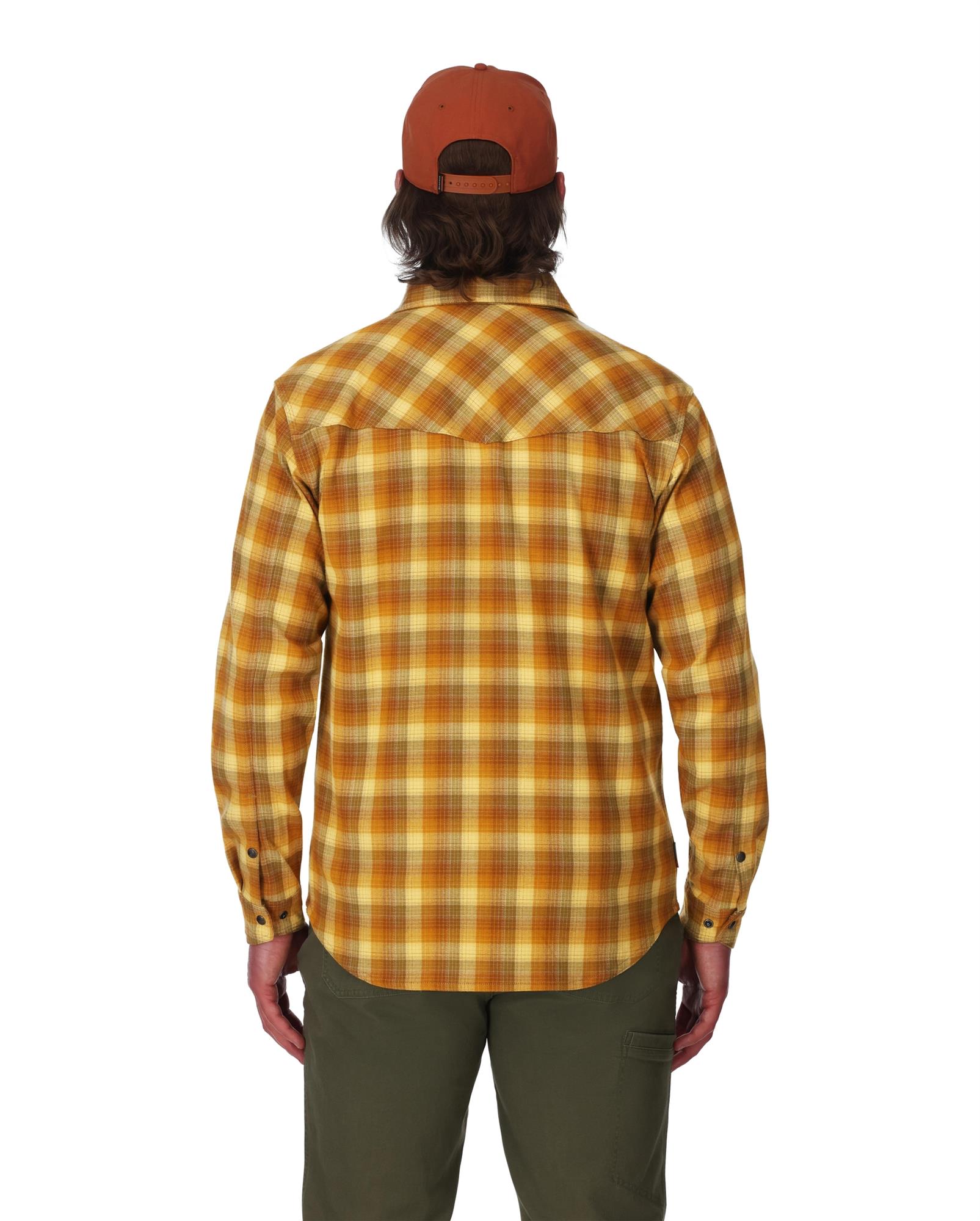 Men’s fishing flannel shirt with long sleeves and durable fabric