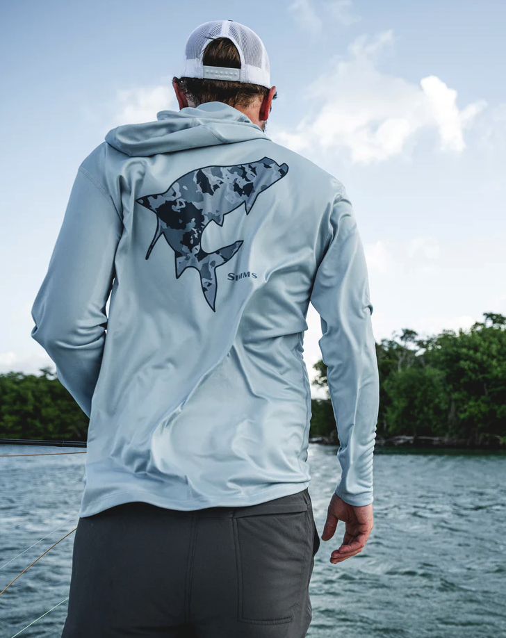 Cool and comfortable fishing hoody with lake-inspired artwork.