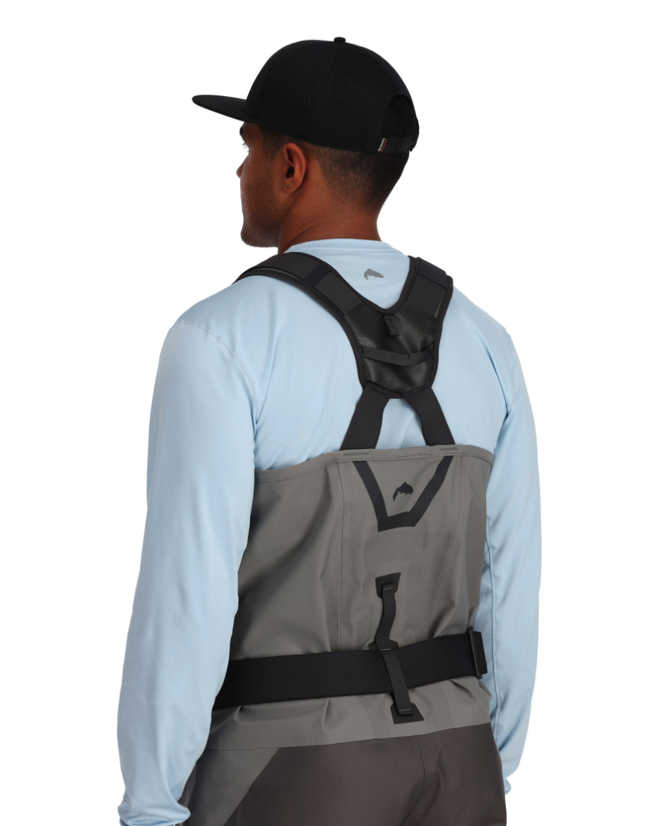 Compression-molded neoprene knees for protection and flexibility in Simms Confluence Waders