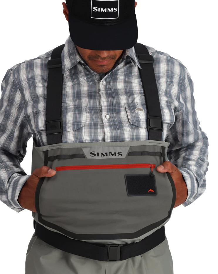 Stretch woven chest pocket for storage and comfort in Simms Freestone Stockingfoot Waders