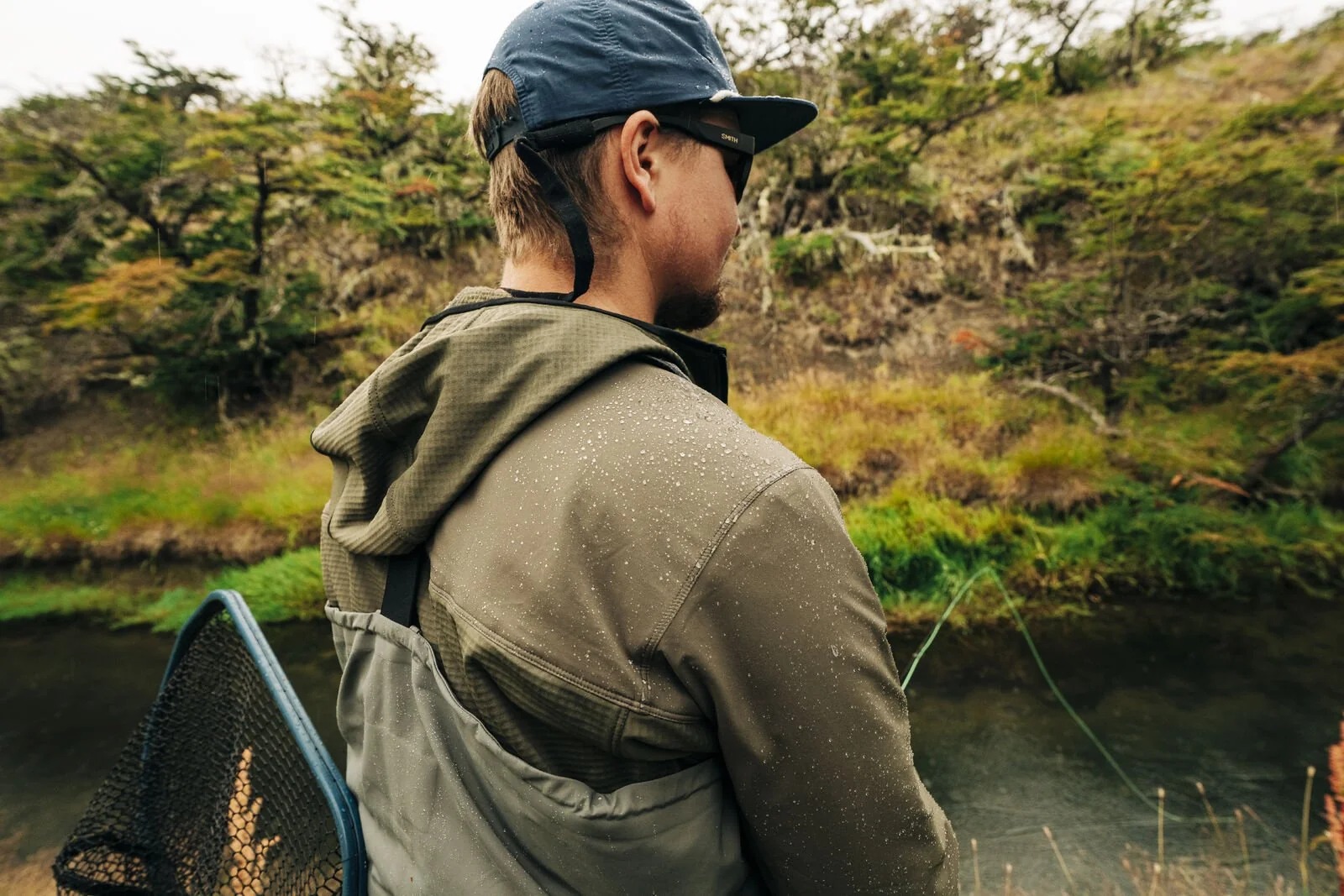 Water resistant stretch shoulder fabric on Skwala waffle fleece fishing hoodie