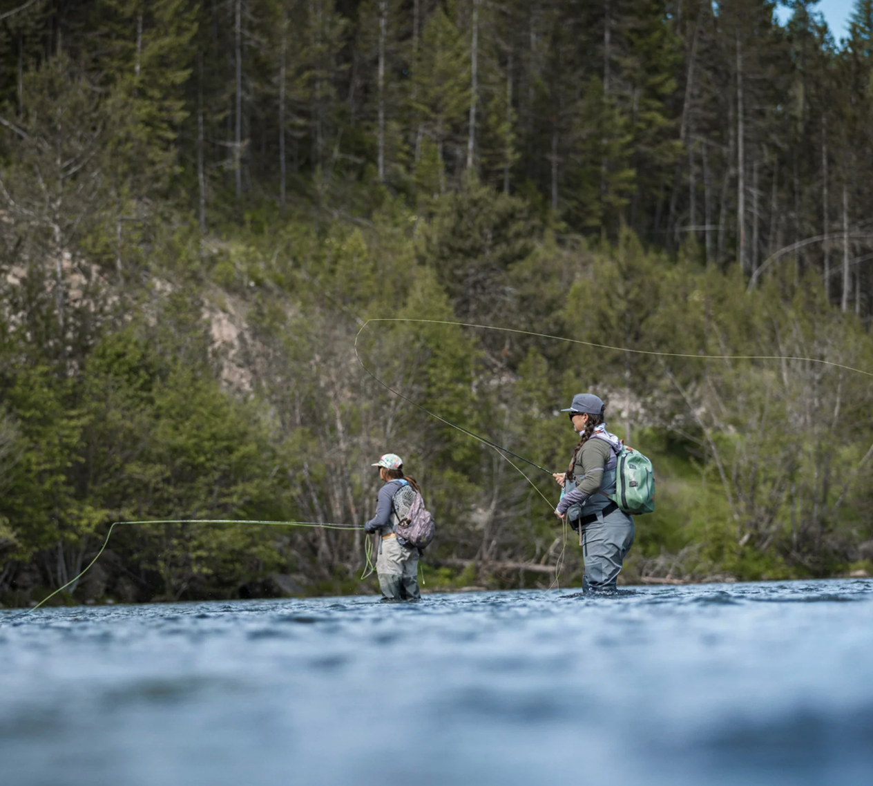 Tailored for the discerning angler, the St. Croix Connect combines sleek aesthetics with unparalleled fishing technology.