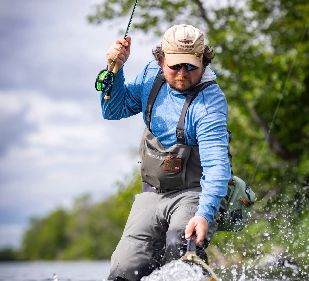 With its finely tuned taper, the Evos Fly Rod delivers unparalleled accuracy in fly placement.